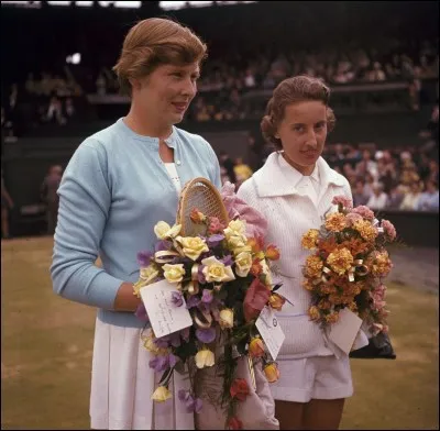 De quelle nationalité est la championne du Grand Chelem Christine Truman ?