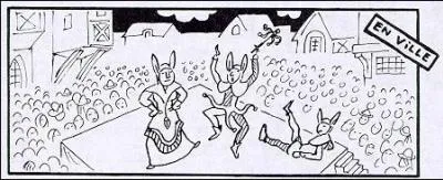 Etaient aussi jou�s de petits spectacles par les Sots, o� �taient attaqu�es les id�es politiques et expliqu�es les causes du malaise social. On appelle ces sc�nettes des...