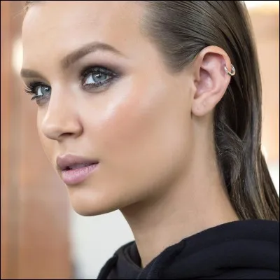 Que manque-t-il au mot ".... z" qui sert à sentir ?