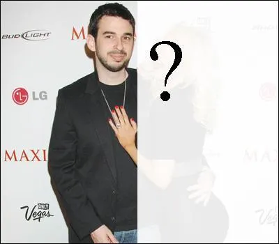 Avec qui est-elle marie ?