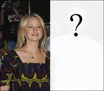 Avec qui est-elle marie ?