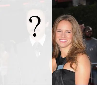 Avec qui est-elle marie ?