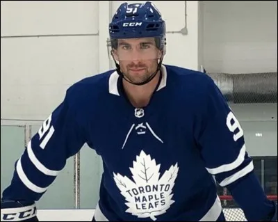 John Tavares est-il avec les Maple Leafs ?