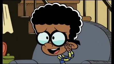 Qui est ce garçon qui est aussi le meilleur ami du garçon aux cheveux blancs ?