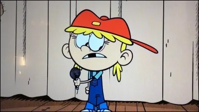 Qui est cette fille blonde qui est aussi la sur du garçon aux cheveux blancs ?