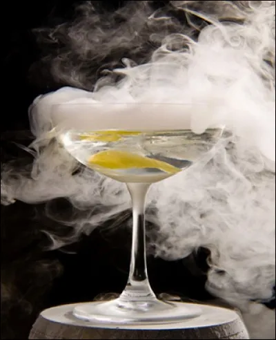 "Belle de Nuit" est un film de Buñuel :