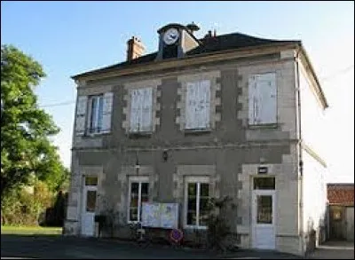 Petit tour dans l'Aisne, à Cramaille. Nous sommes en région ...