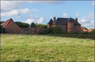 Nous partons en Normandie visiter la ferme de la Valouine d'Osmoy-Saint-Valéry. Commune de l'arrondissement de Dieppe, elle se situe dans le département ...