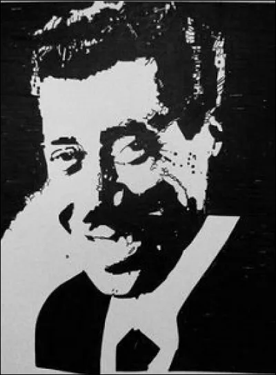 Il rêve d'être une vedette du grand écran dans le film...