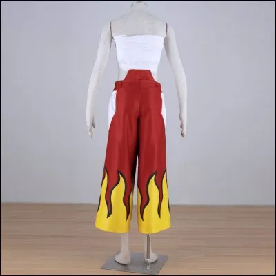 Ce pantalon appartient à...