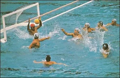 En quelle année la France a-t-elle été championne olympique de water-polo ?