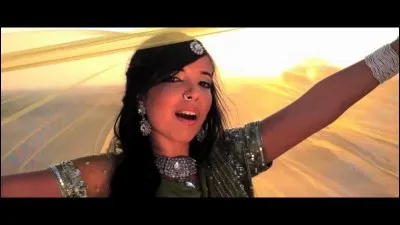 Quelles sont les origines d'Indila ?