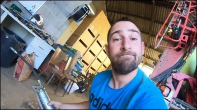 Qui est cet agriculteur ?