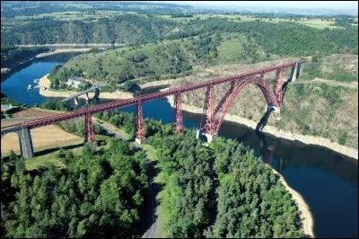 Dans quel département français se trouve le viaduc de Garabit ?