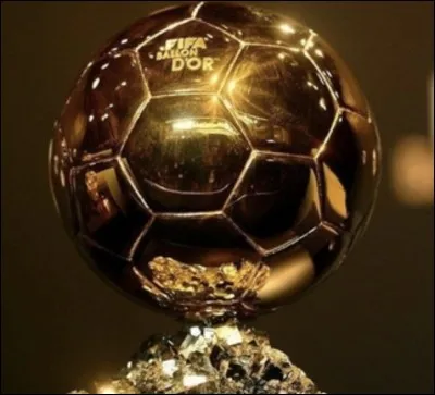 Lequel de ces joueurs n'a pas gagné trois fois le Ballon d'or ?