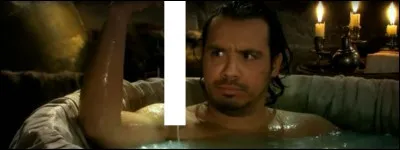 Et pour finir, qu'est-ce que Karadoc a laissé dans la baignoire, dans cet épisode ?