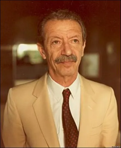 Le dernier premier ministre d'Iran sous le chah Mohammad Reza Pahlavi est mort le 6 août 1991, assassiné chez lui à Suresnes. De qui s'agit-il ?