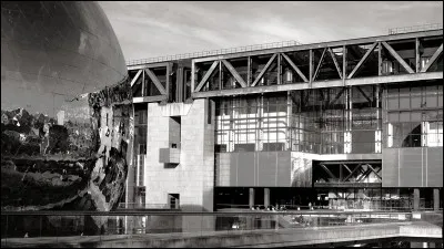 Où se trouve la Cité des Sciences et de l'Industrie ?