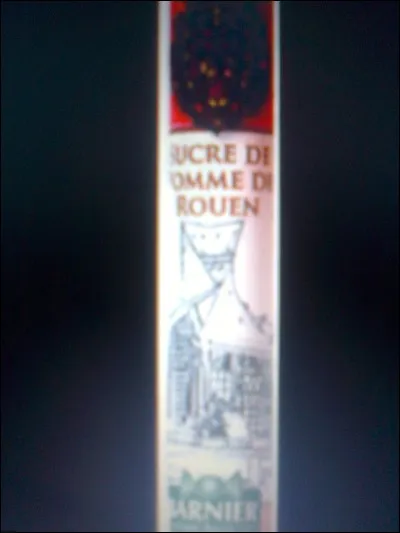 Le sucre de pomme est une spécialité de quelle ville ?
