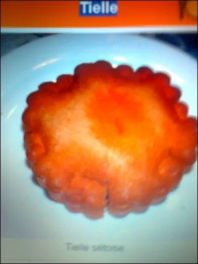 De quelle ville la tielle est-elle une spécialité ?