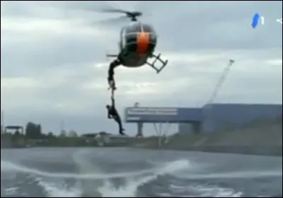 Combien de coéquipiers de Semir sont arrivés à la police de l'autoroute par hasard ? (Ils n'ont pas été mutés par leur hiérarchie.)