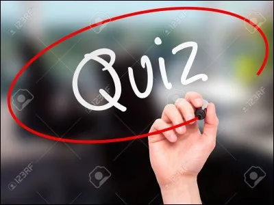 Qui est l'auteur de cette série de livres ?