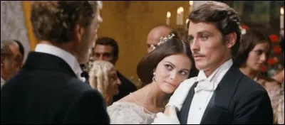 Dans "Le Guépard", sorti en 1963, quel est le personnage joué par Delon ?