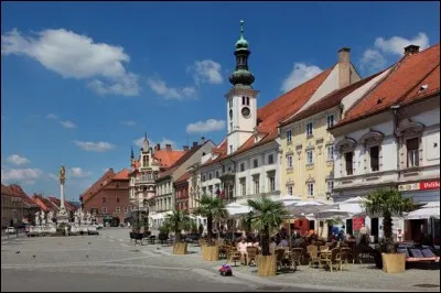 Cette ville de Slovénie, traversée par la Drave, seconde ville du pays avec près de 100 000 habitants, c'est :