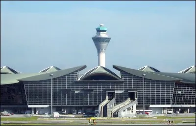 L'aéroport international de Kuala Lumpur appartient à ...