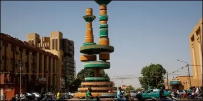 Dans quel pays pouvons-nous trouver la ville d'Ouagadougou ?