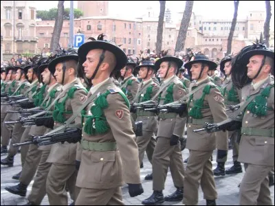 Soldat d'infanterie légère dans l'armée italienne !