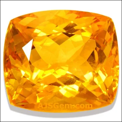 Quel est le nom de cette pierre jaune ?