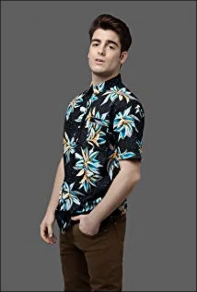 Brillant, arrogant, s&ucirc;r de lui et manipulateur. Il est toujours &agrave; la recherche de succ&egrave;s quels que soient les dommages qu'il peut causer en cours de route :