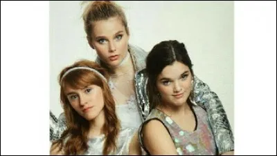 Elle est superficielle et capricieuse, mais aussi tr&egrave;s intelligente :