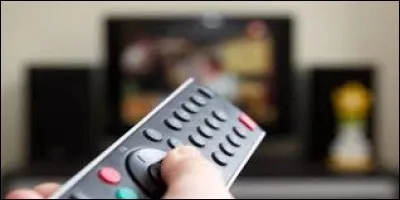 Il pleut, plus d'internet, mais il reste encore la télé.