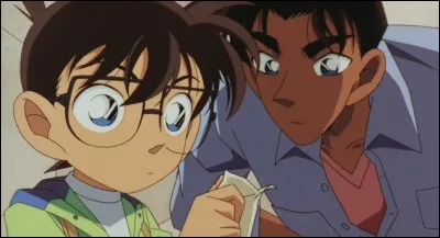 Dans le film 3 qui est intitulé "Le Magicien de la fin du siècle", quel est le message d'avenir dans l'oracle que Conan lit avec Heiji ?
