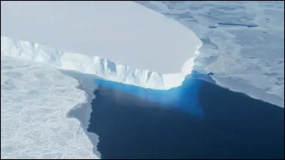 Combien de kilomètres cube de glace l'Antarctique a-t-il perdu par an entre 2002 et 2005 ?