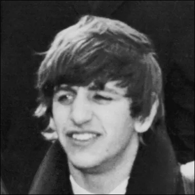 Quand Ringo Starr intègre-t-il le groupe ?