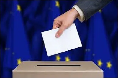 Les élections européennes ont lieu tous les 2 ans.