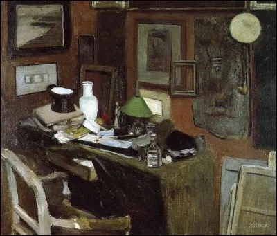 Qui est le peintre de cet "Intérieur avec un chapeau haut-de-forme" ?