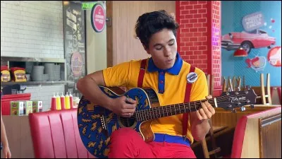 Qui est le meilleur ami de Luna ?