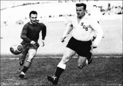 Pilier de la dfense angevine des annes 1950, c'est ?