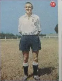 Grand dfenseur des annes 1950, c'est ?