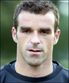 Jeune gardien du SCO qui devint celui de l'Equipe de France, c'est ?