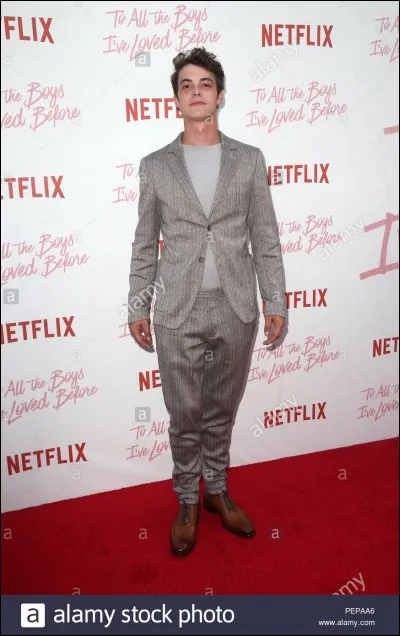 Avec qui Margot est-elle en couple ?