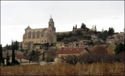 Nous partons en région P.A.C.A. à Bédoin. Ville située entre le Mont Ventoux et la ville de Carpentras, elle se trouve dans le département ...