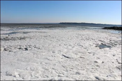 "... les déserts de glace, il fait sans doute très froid !" ... Hélène en frissonnant.