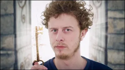 Qui est ce youtubeur ?