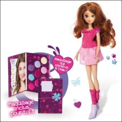 Qui est cette poupée ?