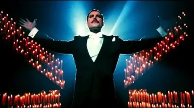 La chanson de Queen "Who wants to live forever" a été créée à la base...